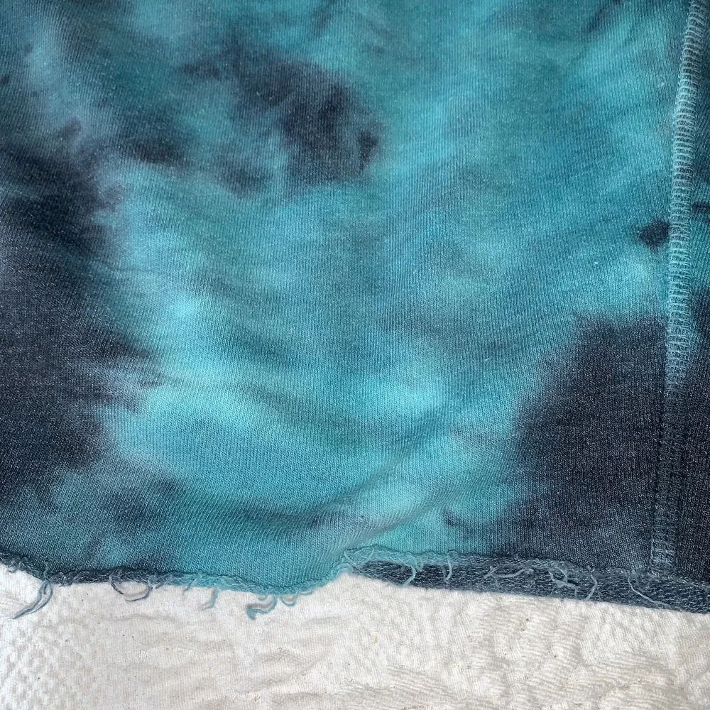 True Religion Men's Tie Dye Activewear Sweat Shorts Full Zip Hoodie Turquoise‎